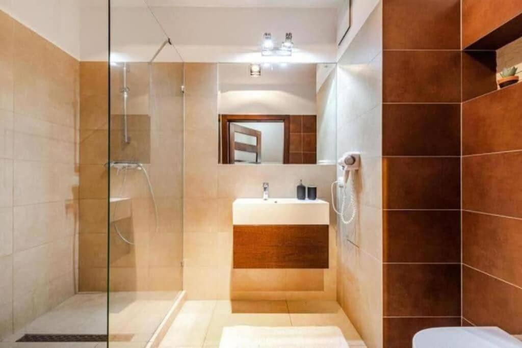 Appartamento Urban Nest Group - Szafarnia 7 46 *